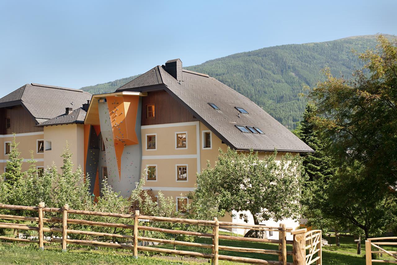 Hapimag Ferienwohnungen St Michael Sankt Michael im Lungau Dış mekan fotoğraf